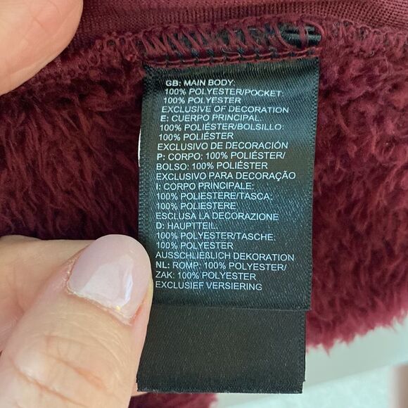 The North Face Furry Jacket Size Medium - Picture 9 of 12